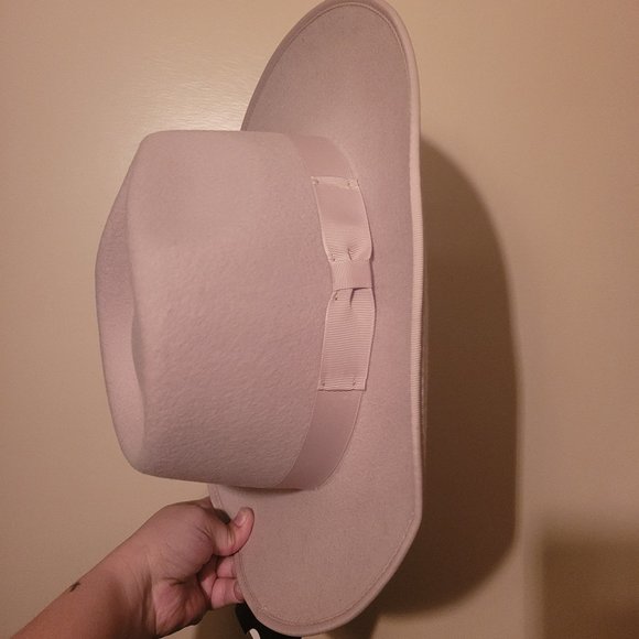 Gigi Pip Hat - Picture 2 of 4